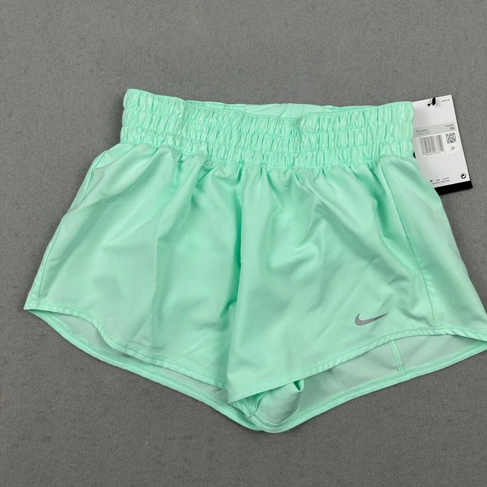 Nike Swift Running Shorts Women XS Green Dri-FIT Reflective Training Lining